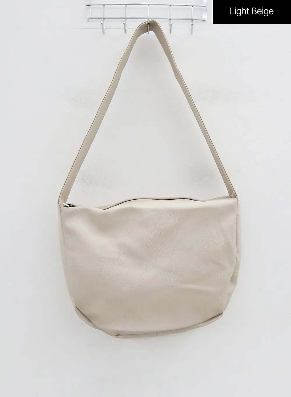 Basic Faux Leather Half Moon Cross Bag OO07