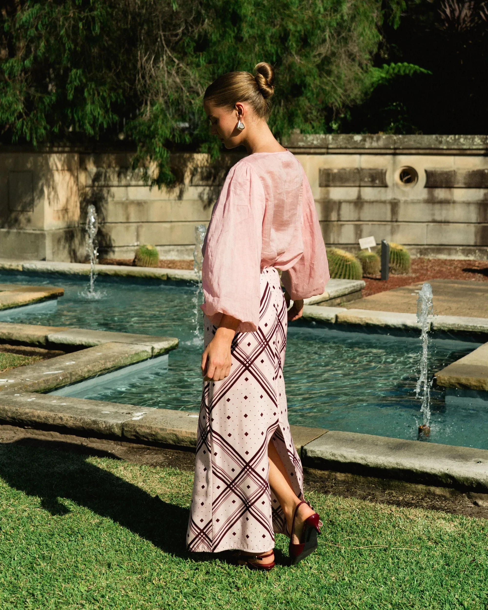 BELL BLOUSE