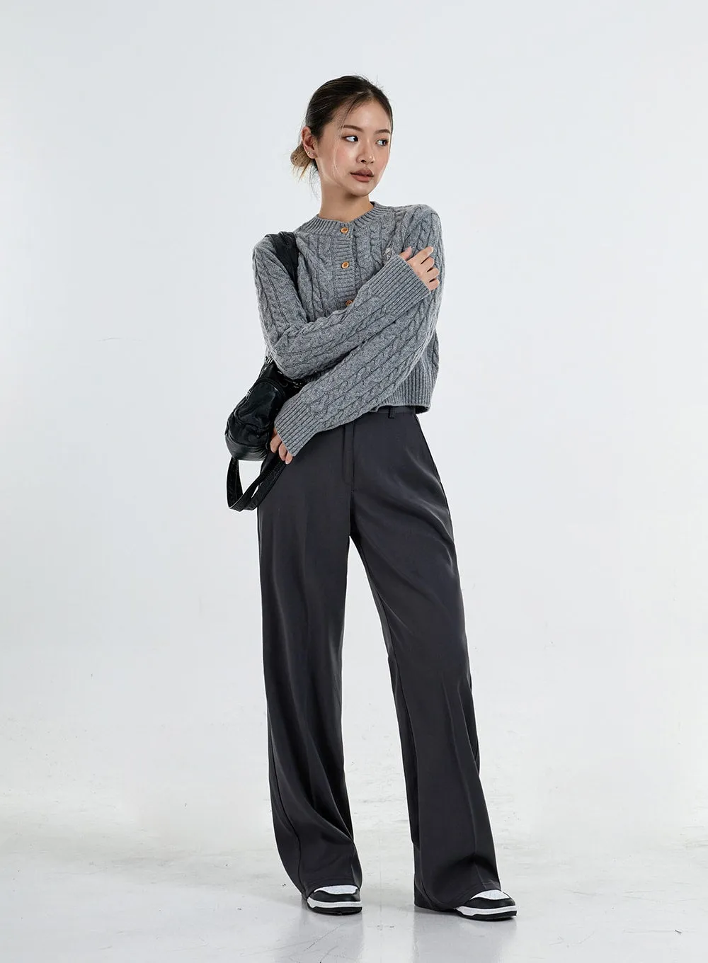 Button Embroidery Crop Knit Cardigan CO06