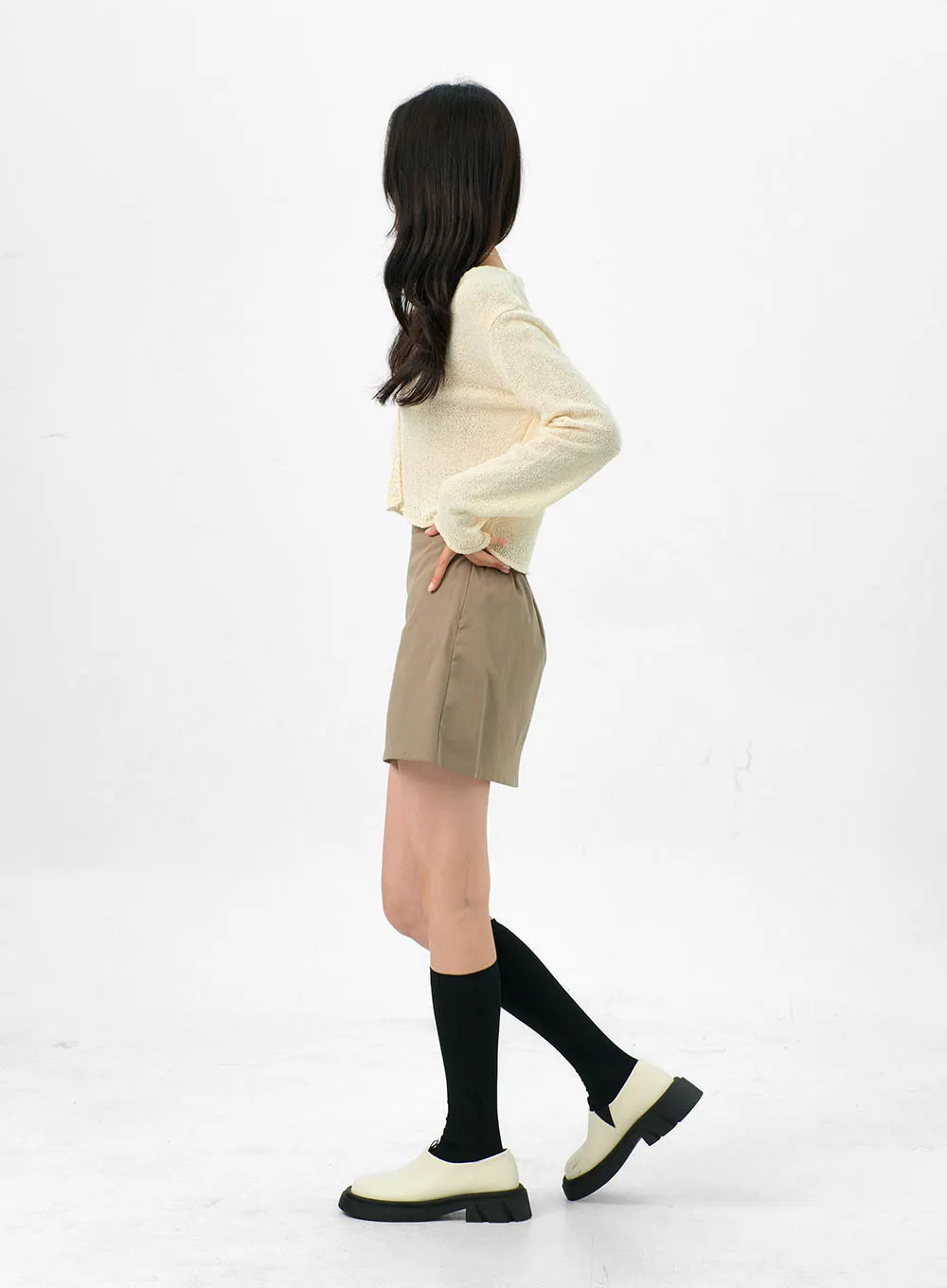 Buttoned V-Neck Sweater OG322