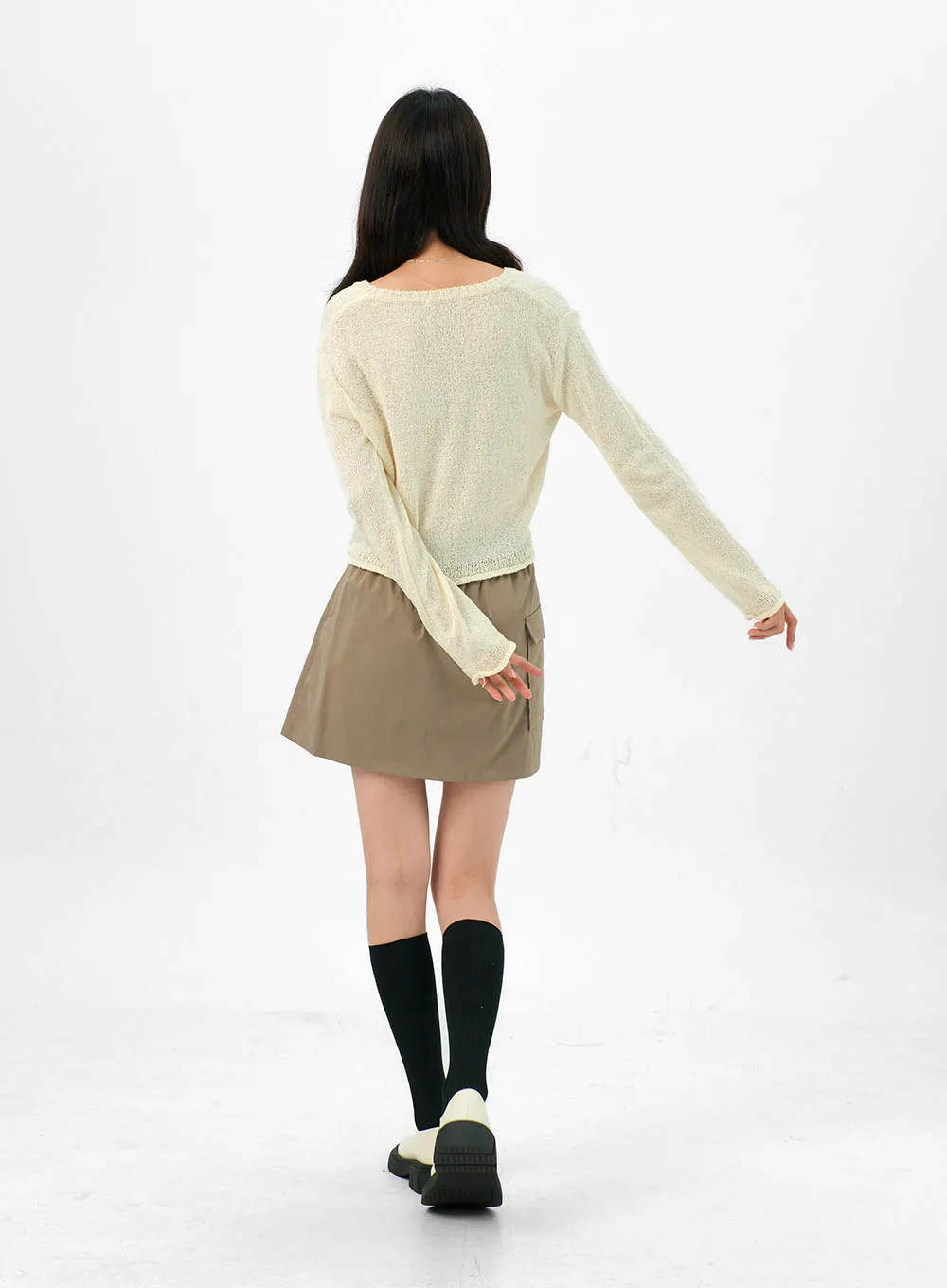 Buttoned V-Neck Sweater OG322