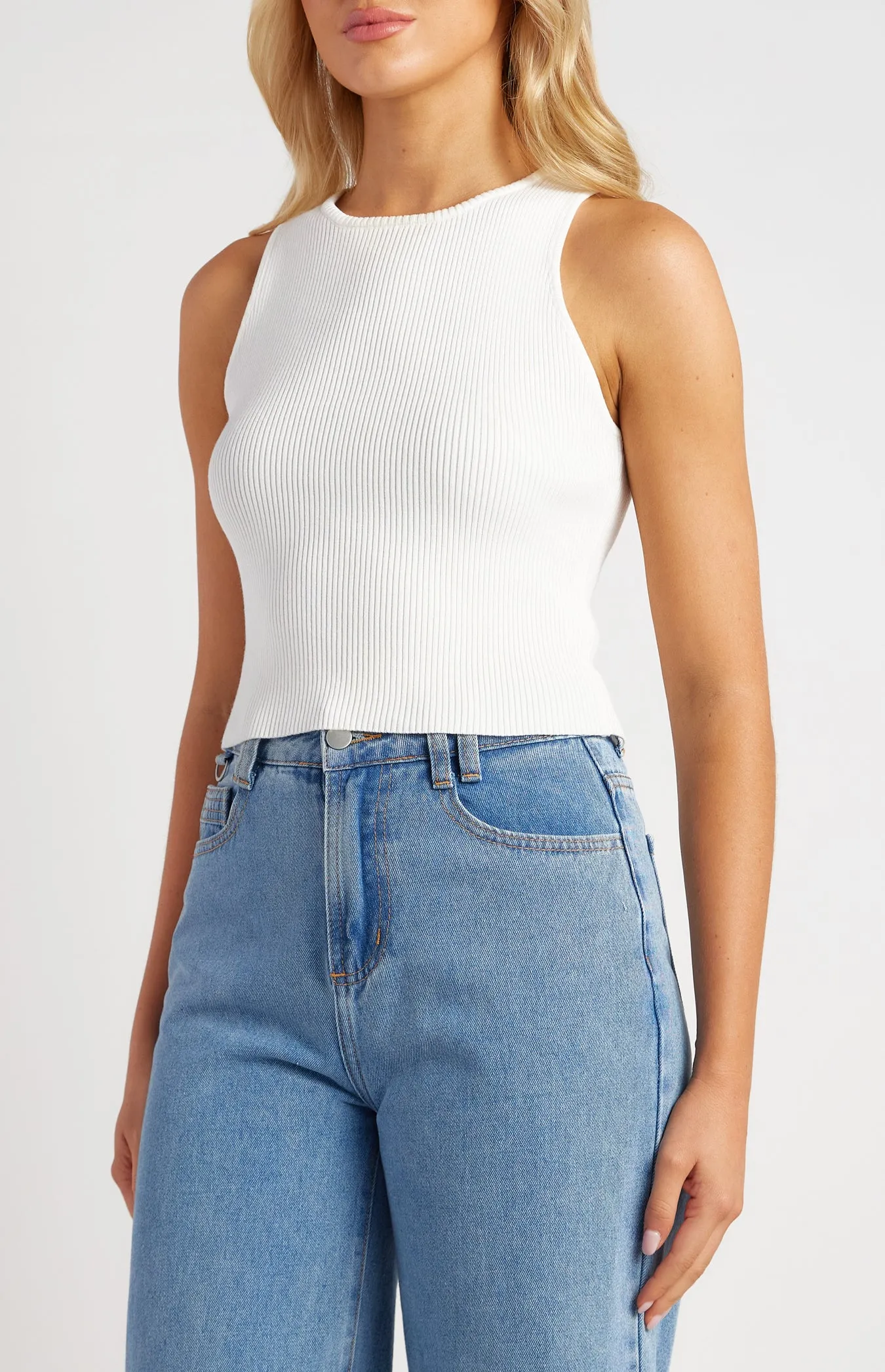 Clove Sleeveless Knit Top - White