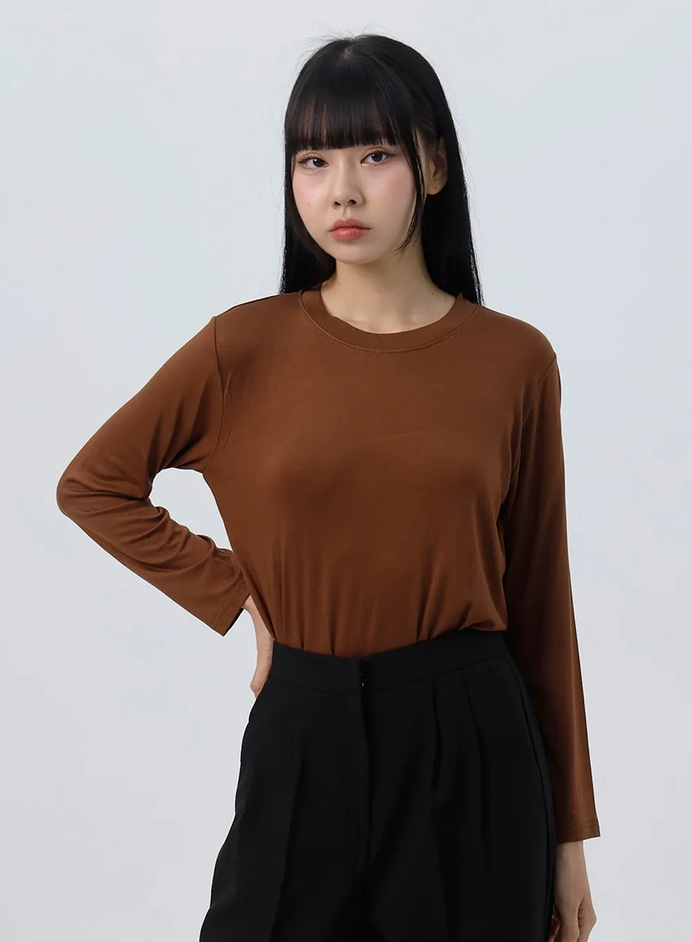 Comfy Round Neck T-Shirt IO326