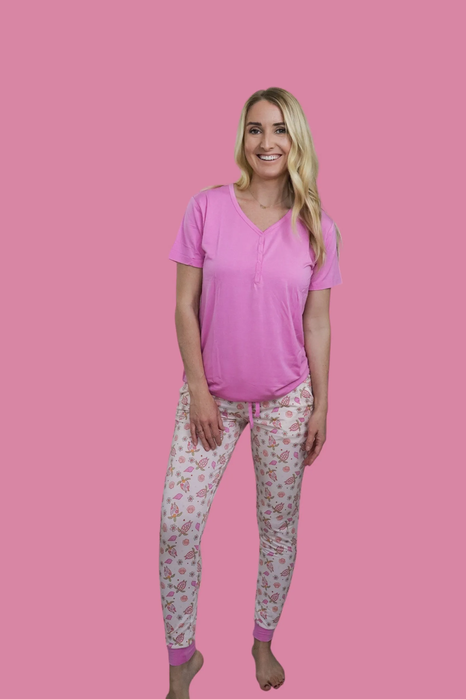 EXCLUSIVE LOVE YOUR SHELL WOMENS JOGGER DREAM SET