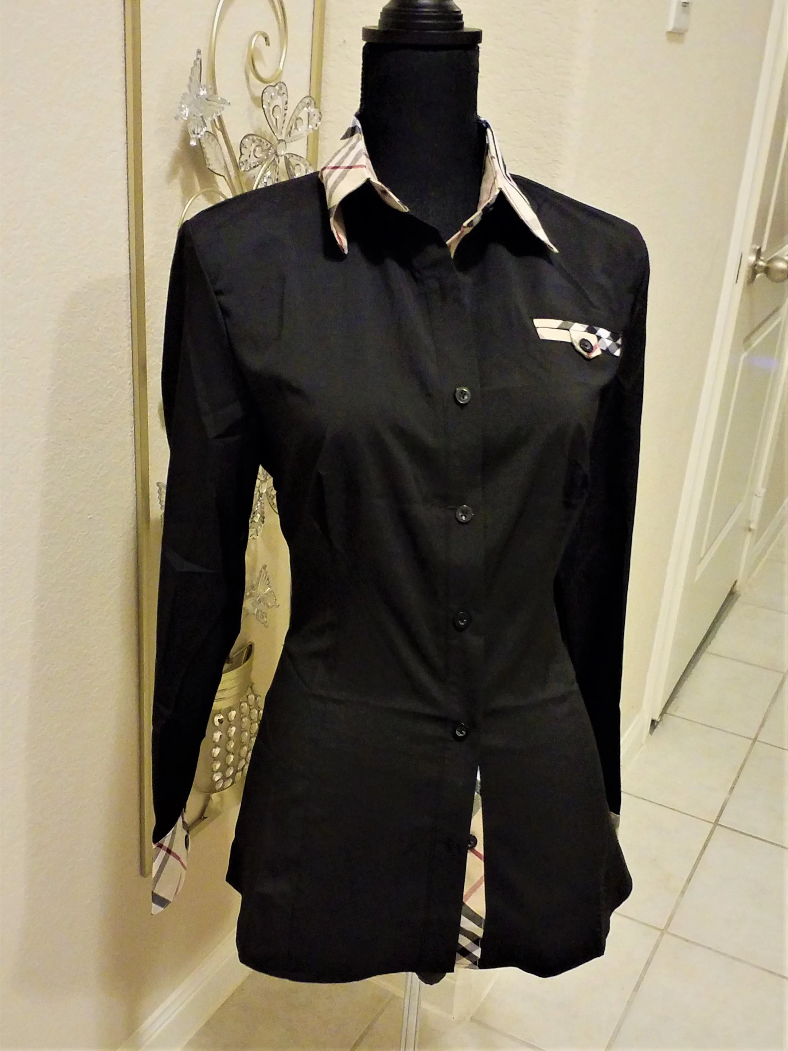 Ladies Long Sleeve Checkered Shirt