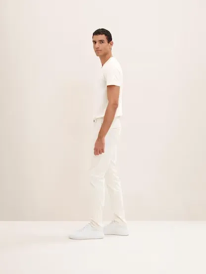 Slim Chino